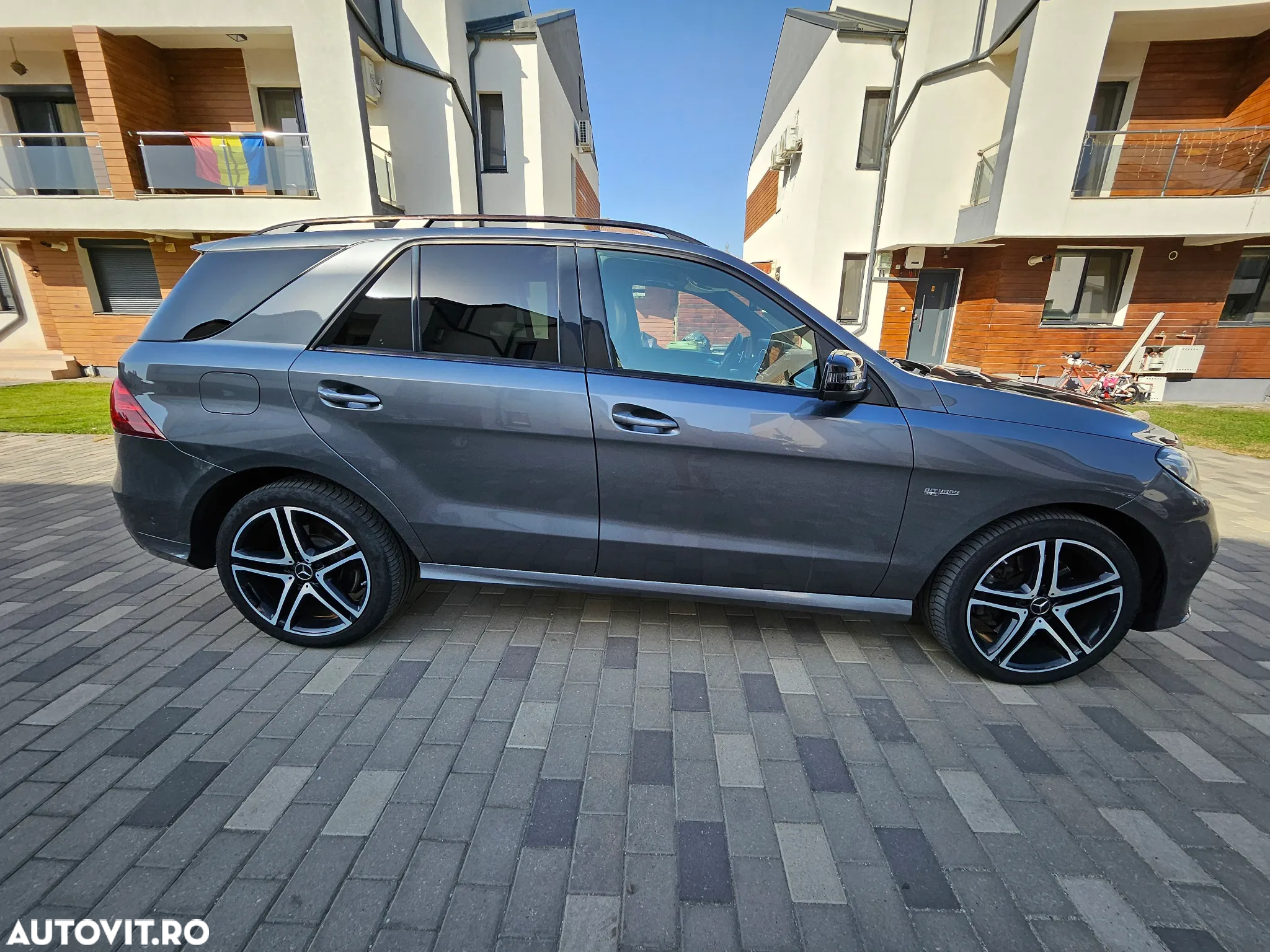 Mercedes-Benz GLE 43 AMG 4MATIC - 11