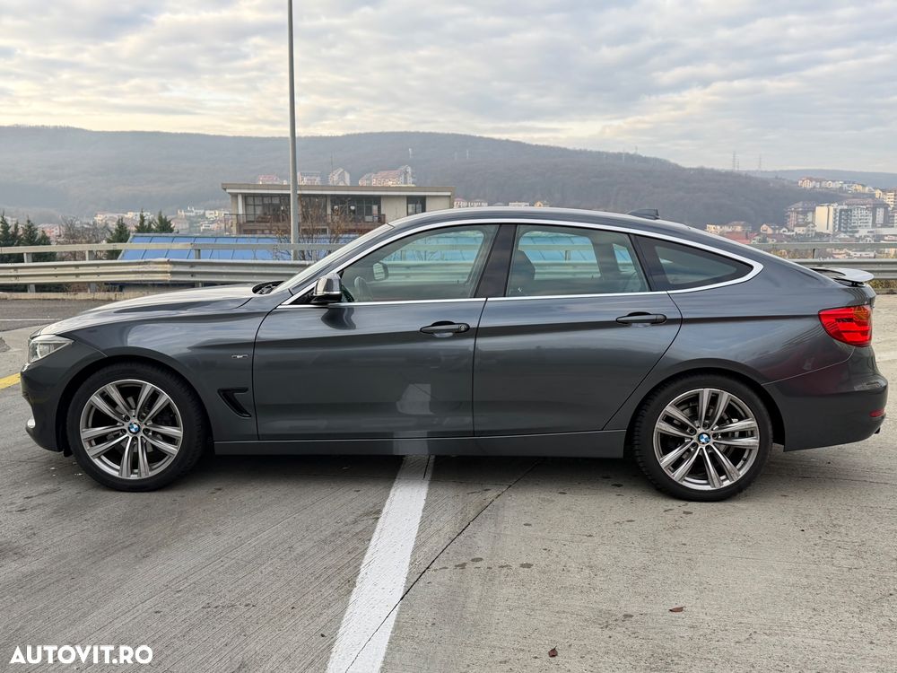 BMW Seria 3 320d GT Aut. Sport Line - 2
