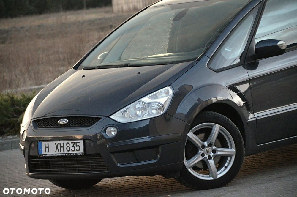 Ford S-Max - 8