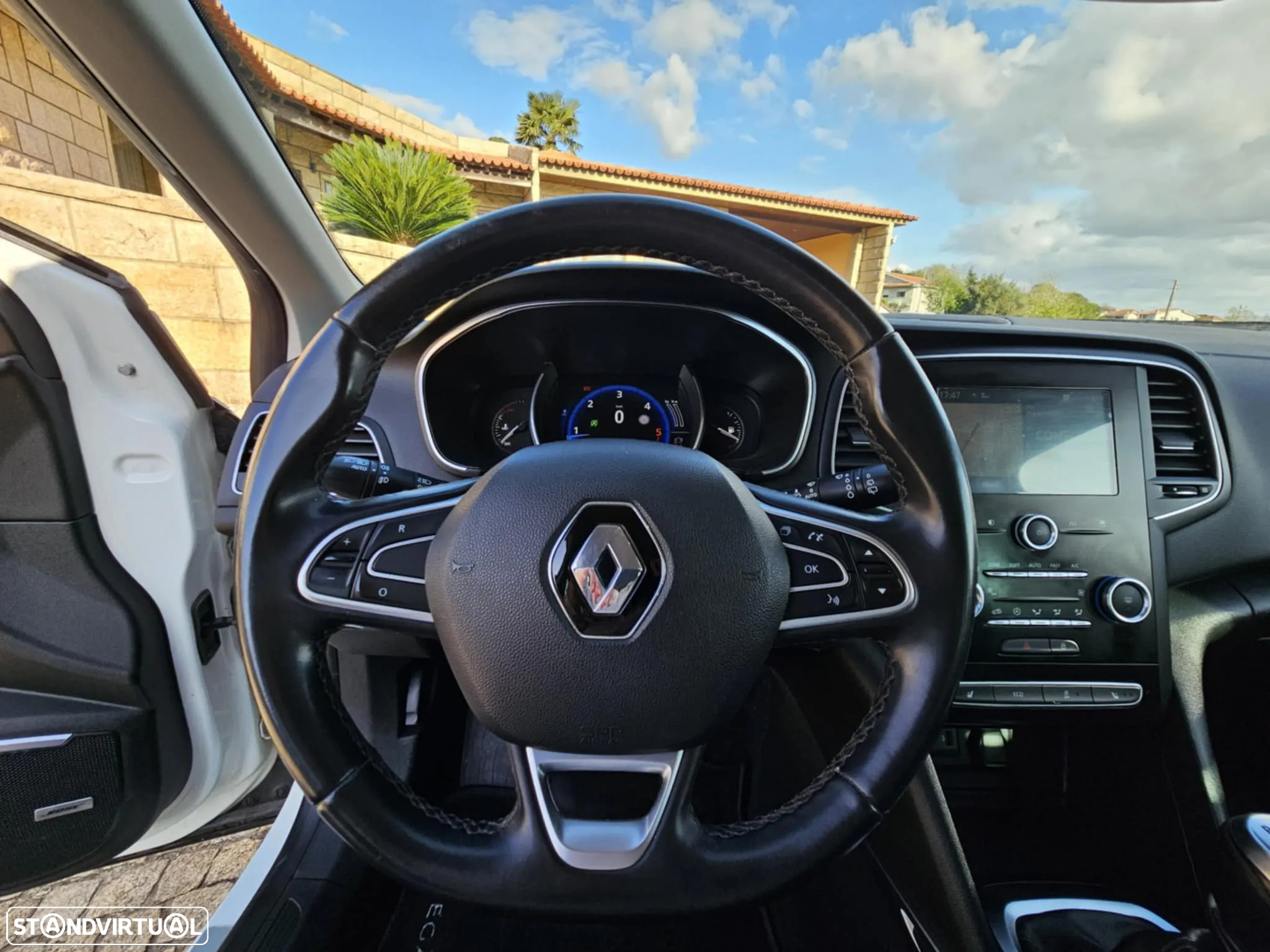 Renault Mégane Sport Tourer 1.6 dCi Bose Edition J18 - 16