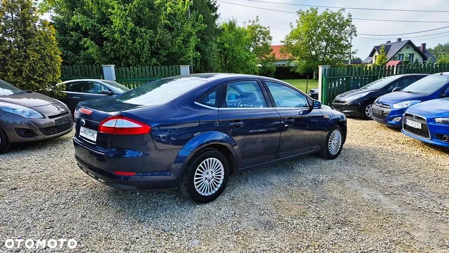 Ford Mondeo 2.0 FF Titanium - 16