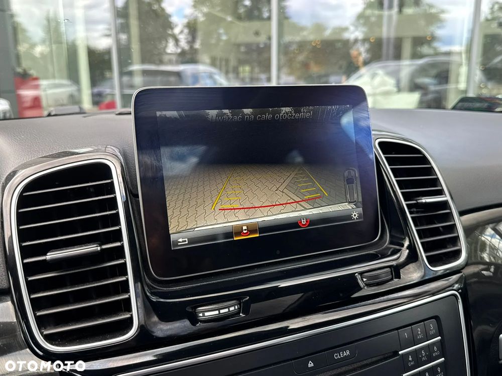Mercedes-Benz GLE 350 d 4-Matic - 14