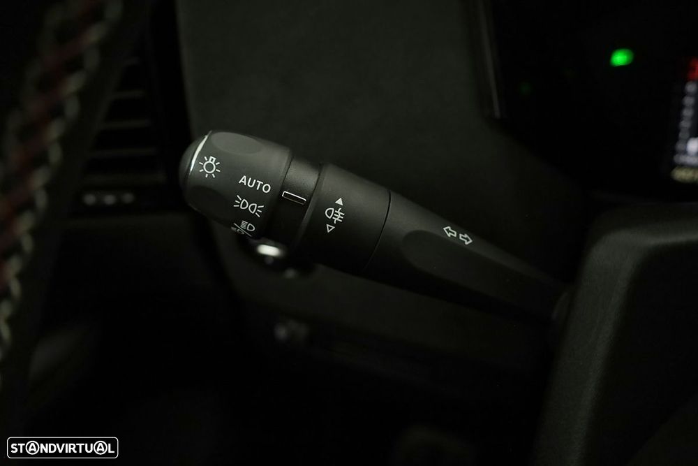 DS DS4 4 1.2 PureTech Performance Line EAT8 - 17