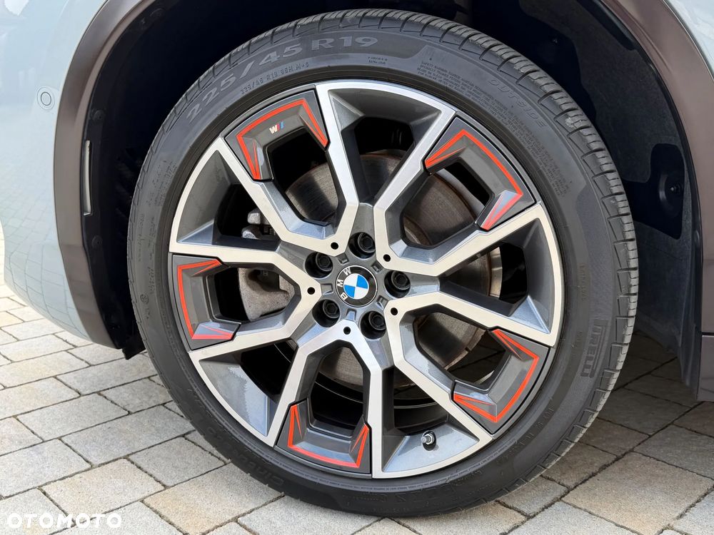 BMW X2 - 18