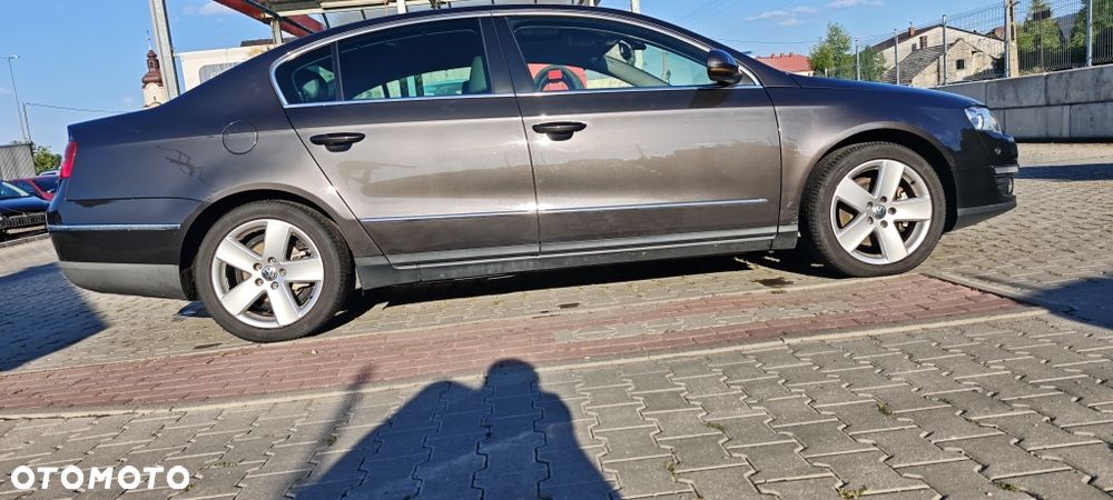 Volkswagen Passat 2008 photo 4