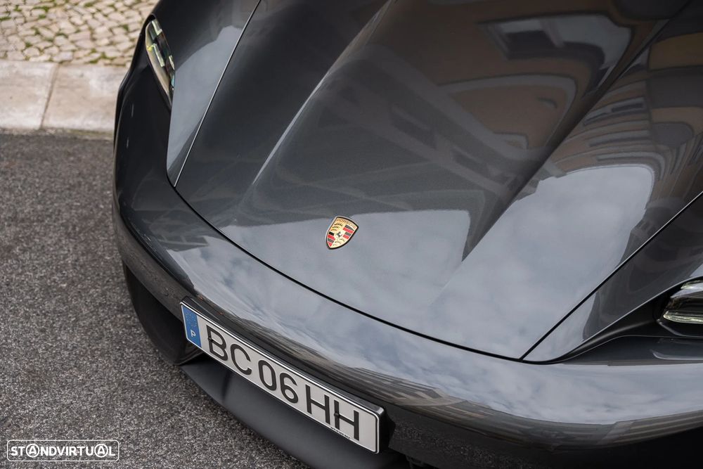 Porsche Taycan Sport Turismo GTS - 6