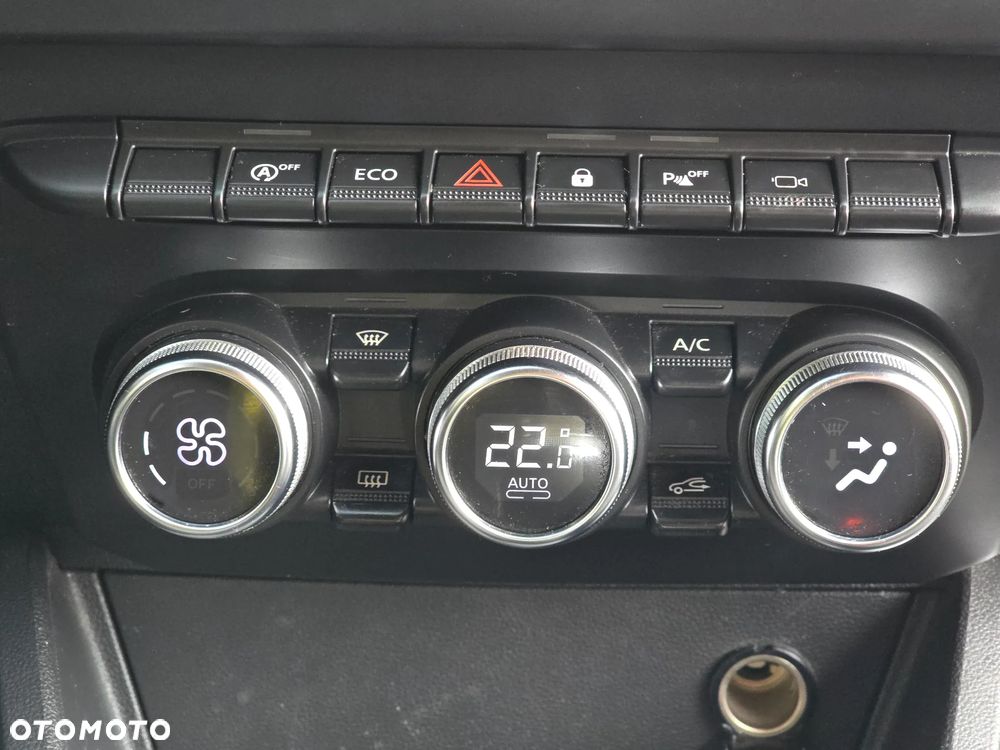 Dacia Duster 1.6 SCe Prestige - 34
