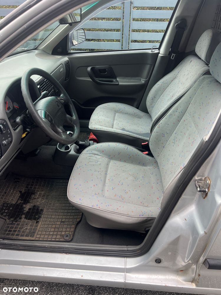 Volkswagen caddy - 30