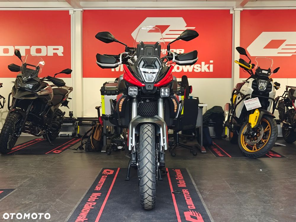 QJMOTOR SRT 600SX - 3