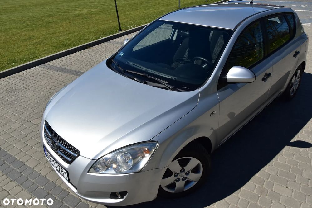 Kia Ceed 1.4 CVVT EX - 34