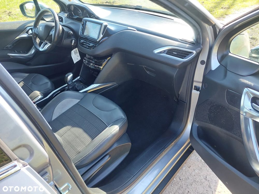 Peugeot 2008 - 16