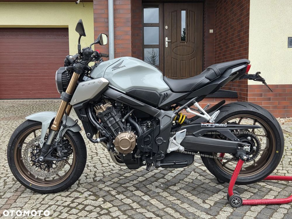 Honda CB - 6