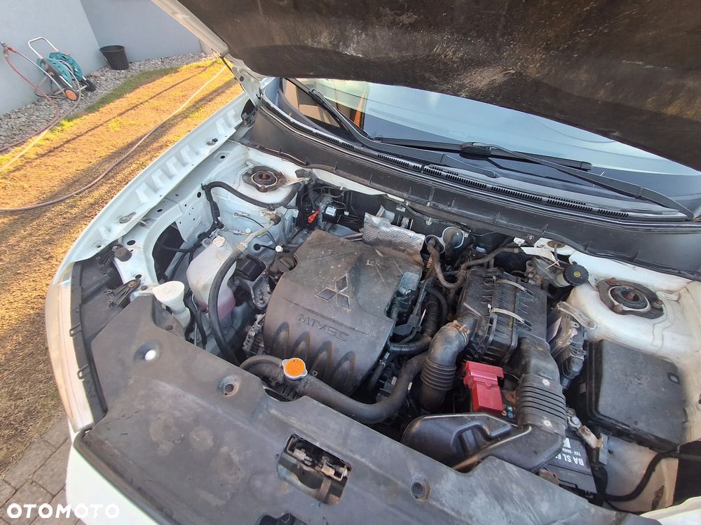 Mitsubishi ASX 1.6 Instyle AS&G - 27