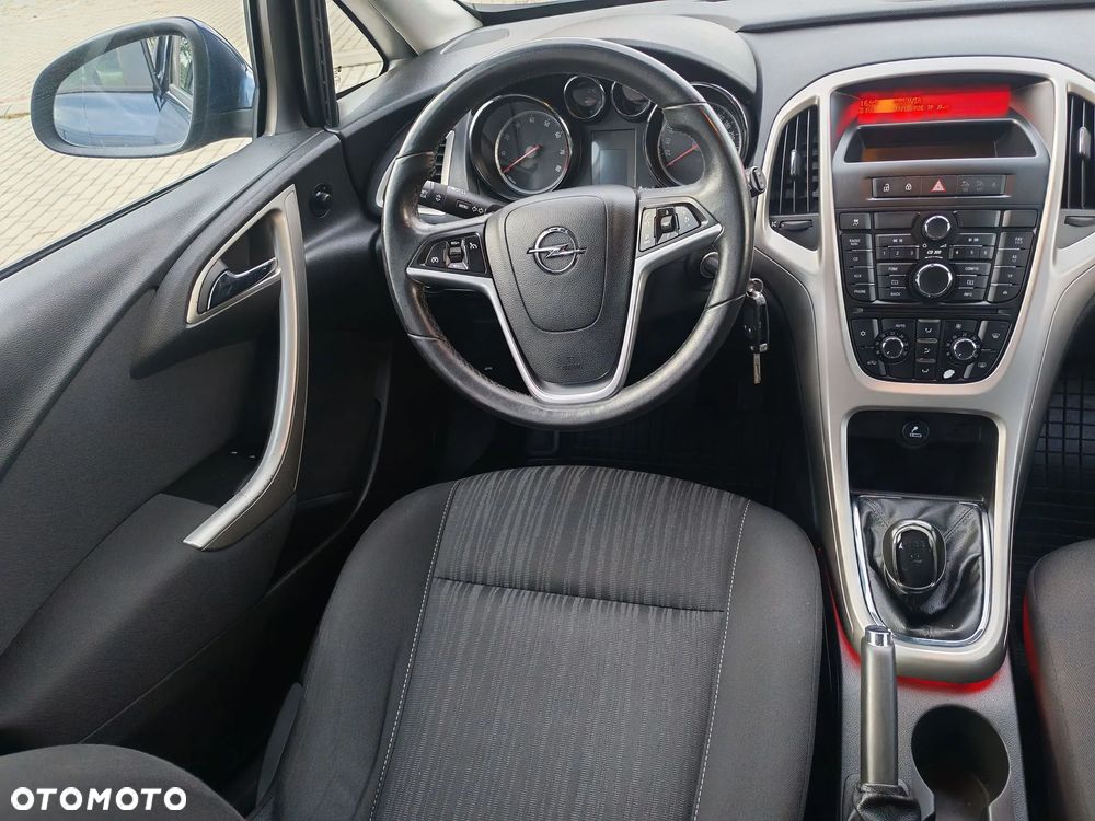 Opel Astra - 12