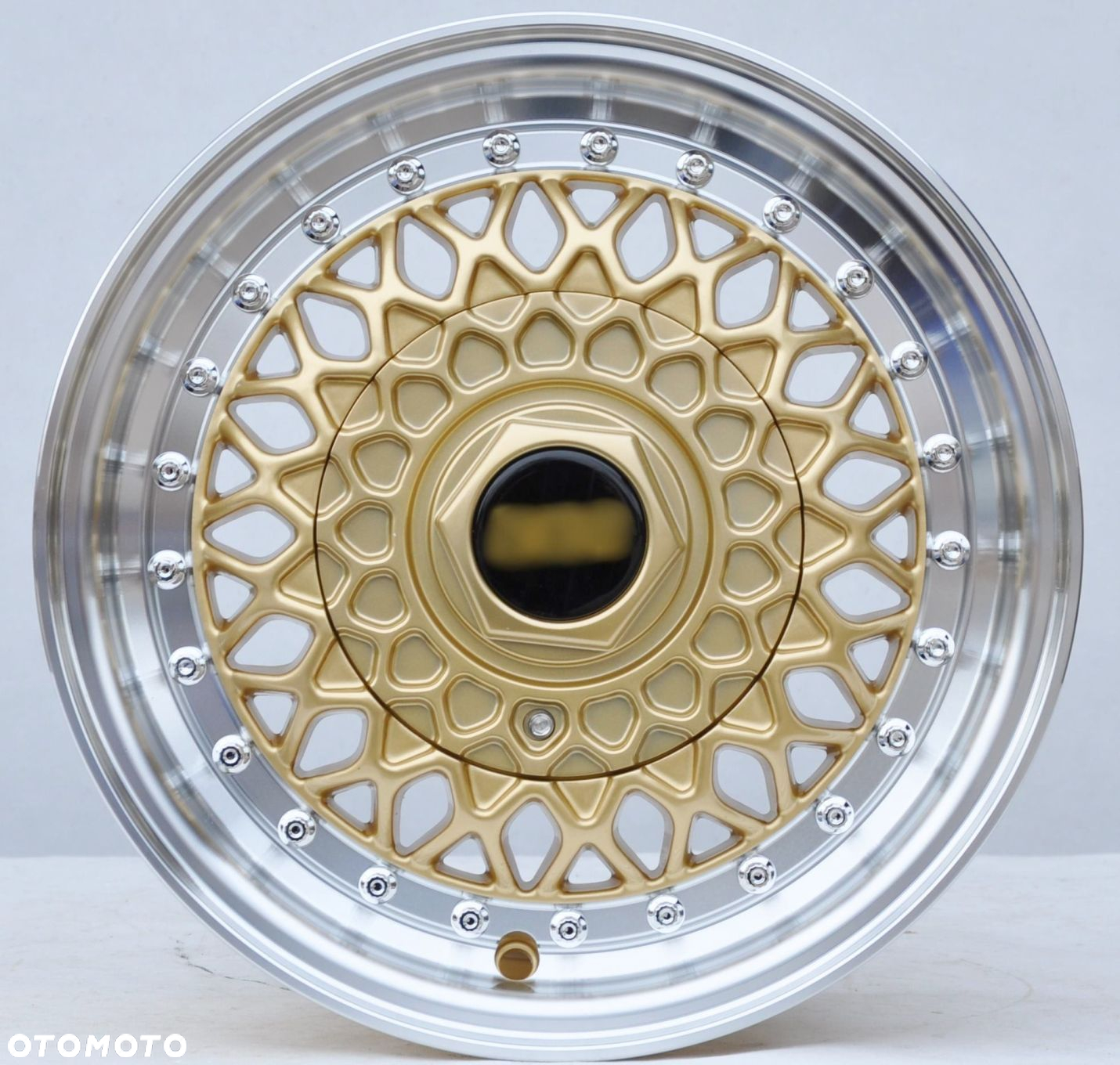 479 ZŁOTE NOWE FELGI 14 4x100 Z RANTEM DO BMW 3 E21 E30 ET35 - 3