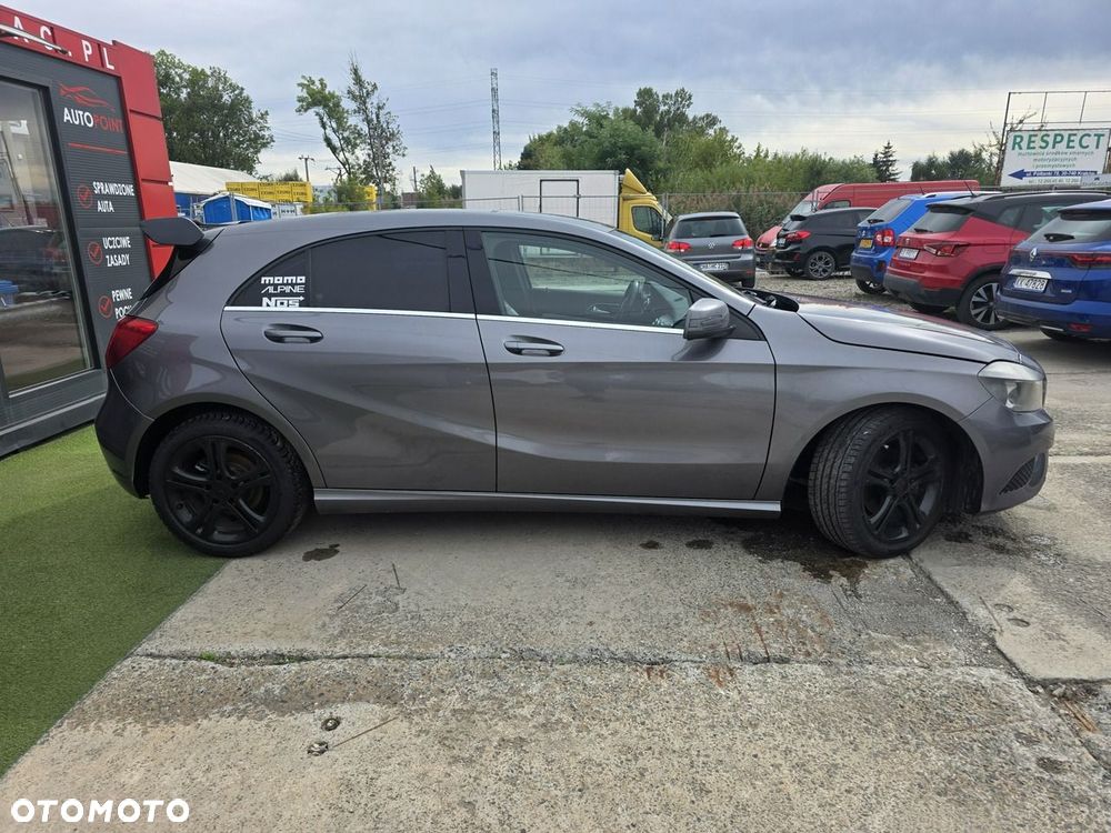 Mercedes-Benz Klasa A 180 CDI (BlueEFFICIENCY) 7G-DCT - 4