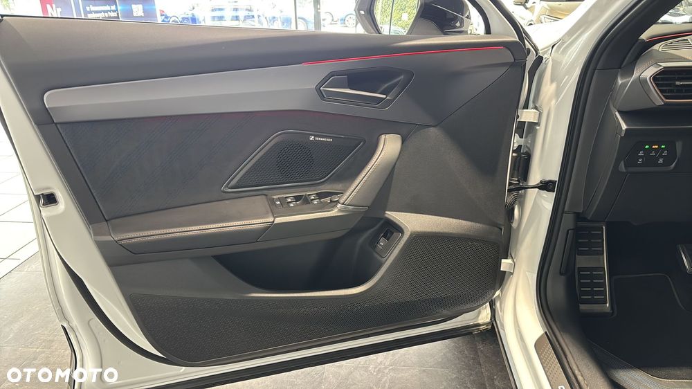 Cupra Formentor 1.5 eTSI mHEV DSG - 11