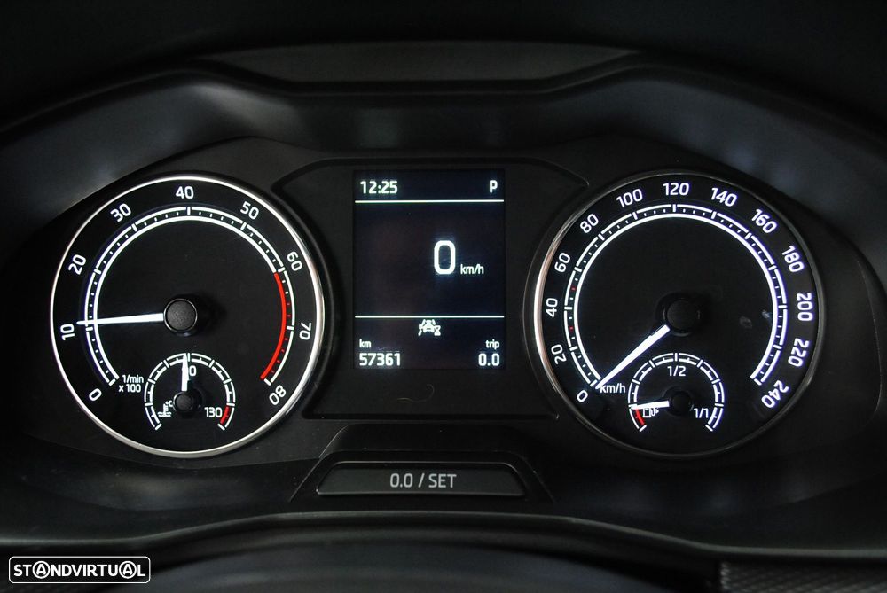 Skoda Kamiq 1.0 TSI DSG - 11