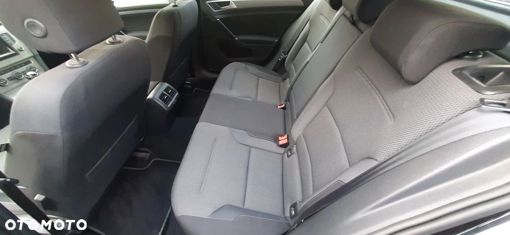 Volkswagen Golf 1.6 TDI DPF Trendline - 6