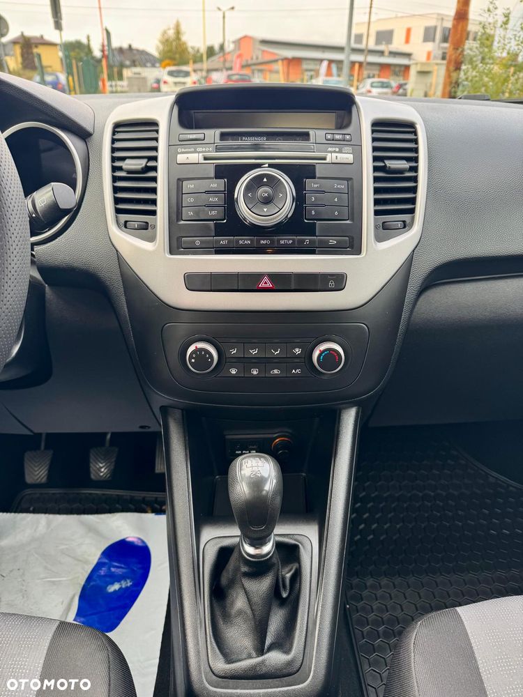 Kia Venga 1.4 CVVT Attract - 14
