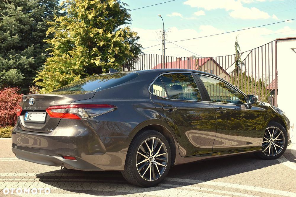 Toyota Camry 2.5 Hybrid Prestige CVT - 18