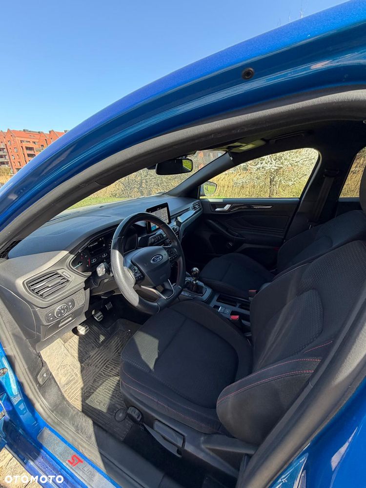 Ford Focus - 9