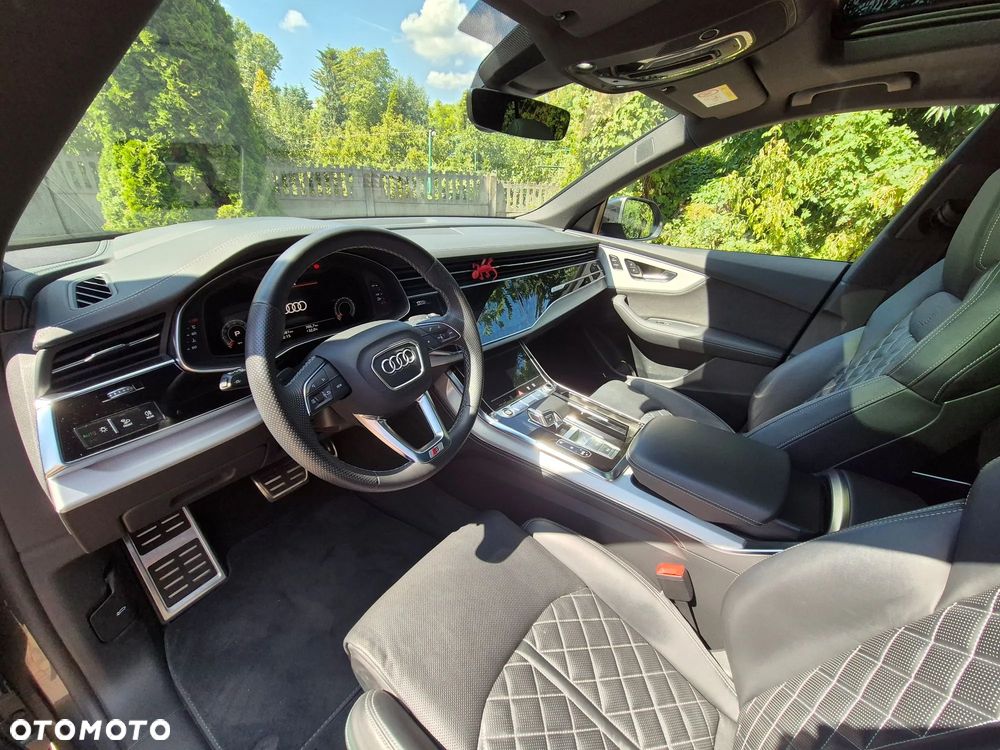 Audi Q8 55 TFSI mHEV Quattro Tiptronic - 11