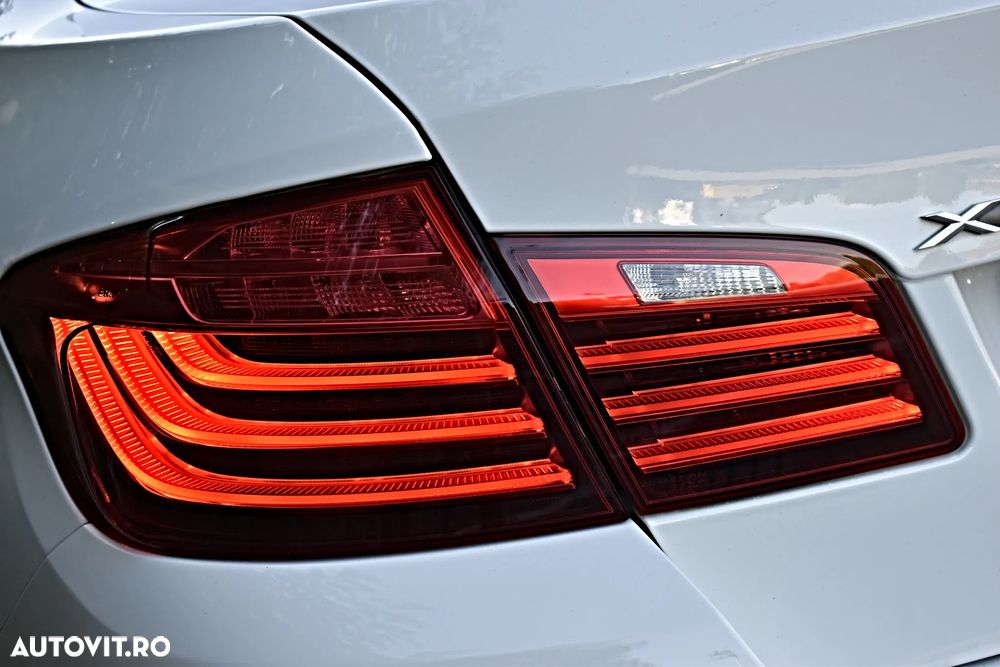 BMW Seria 5 525d xDrive Aut. - 31