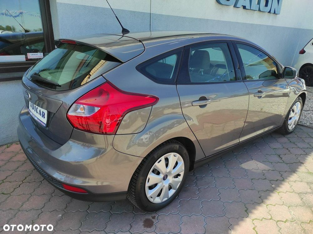 Ford Focus - 6