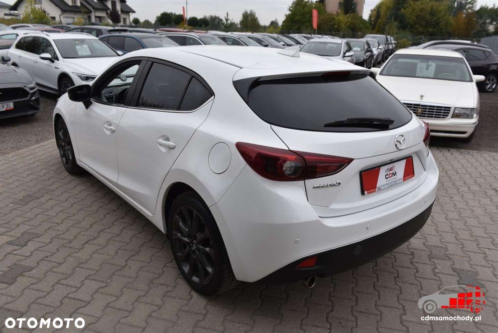 Mazda 3 - 8