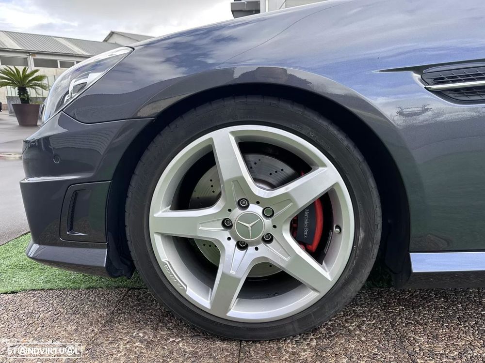 Mercedes-Benz SLK 250 (BlueEFFICIENCY) 7G-TRONIC CarbonLOOK Edition - 19