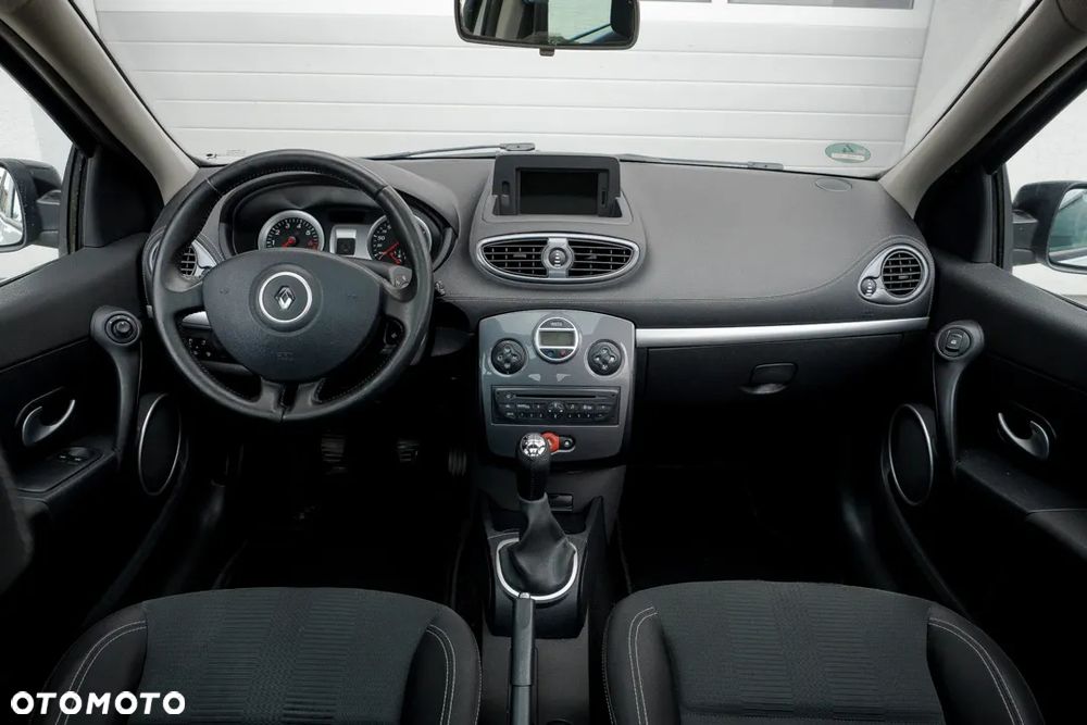 Renault Clio 1.2 16V TCE Night&Day - 28