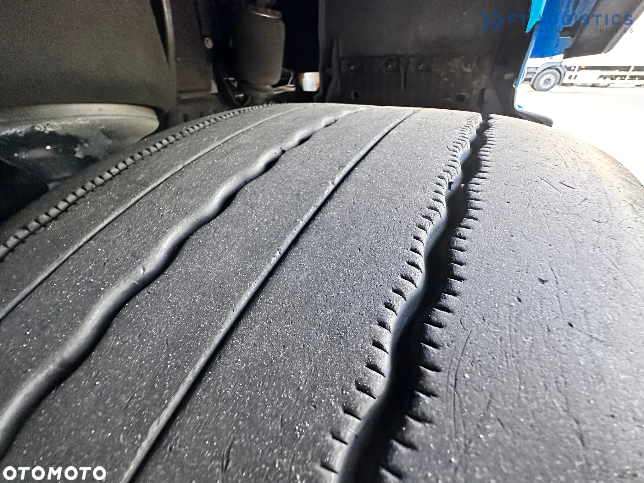 MAN TGX 18.500 / KABINA XXL / SKRZYNIA - KONTENER / WINDA / MANUAL KABINA SYPIALNA / UNIKAT! - 21