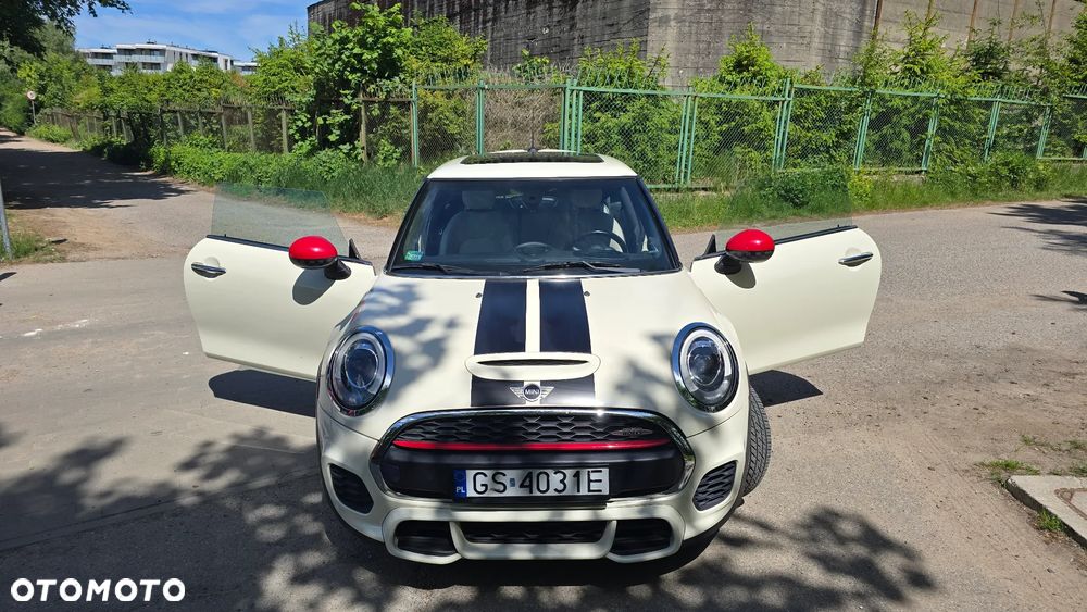 MINI Cooper John Works - 9