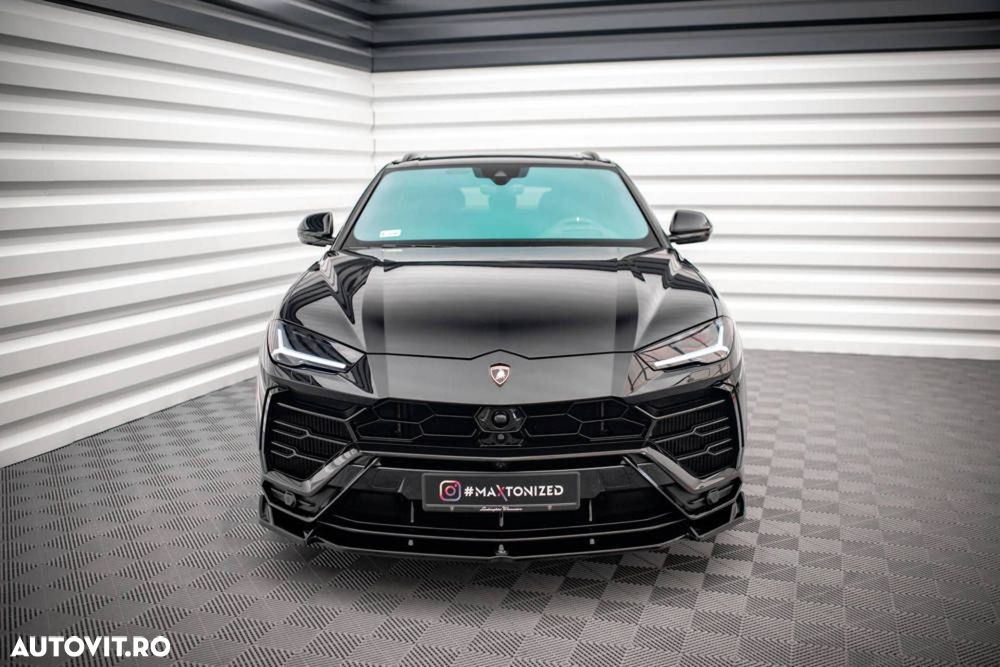 (In Stoc) Pachet Exterior Prelungiri compatibil cu Lamborghini Urus V.1 Maxton Design - 2