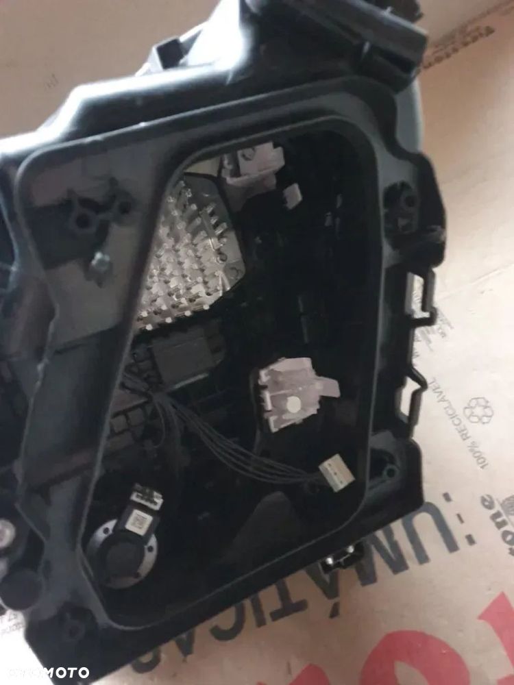 Lampa Prawa Prawy FULL LED AUDI Q3 2 II 83A - 7
