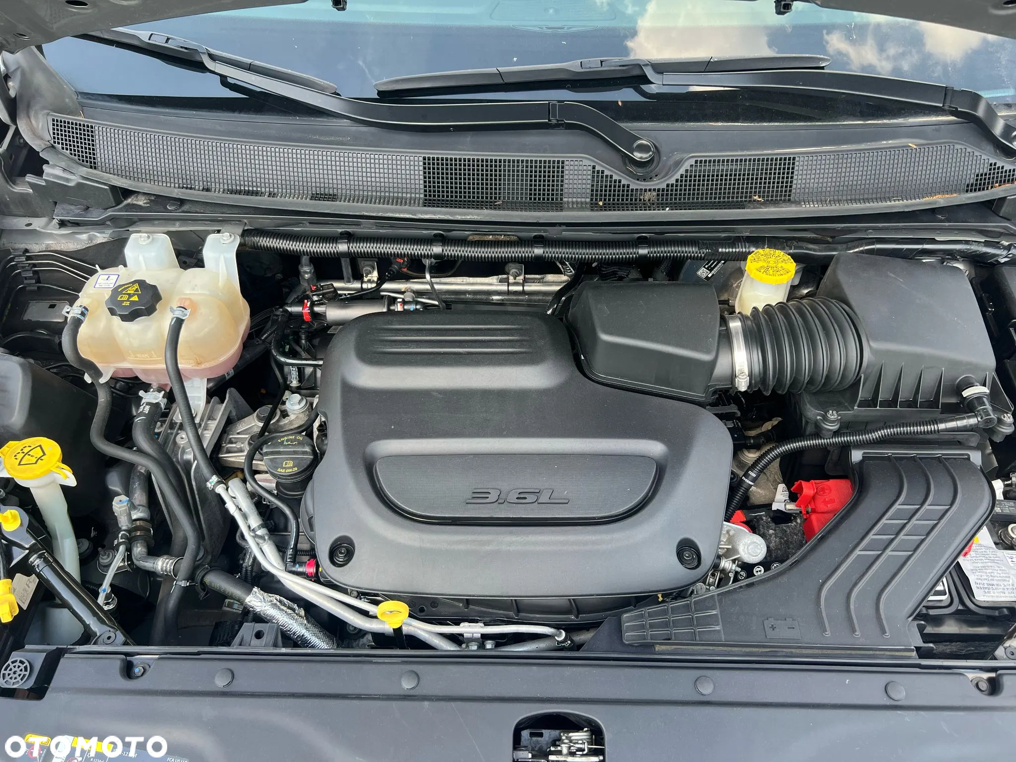 Chrysler Pacifica - 9