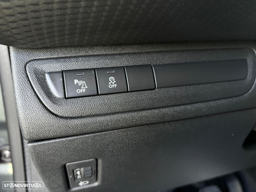 Peugeot 208 1.6 BlueHDi Style - 16