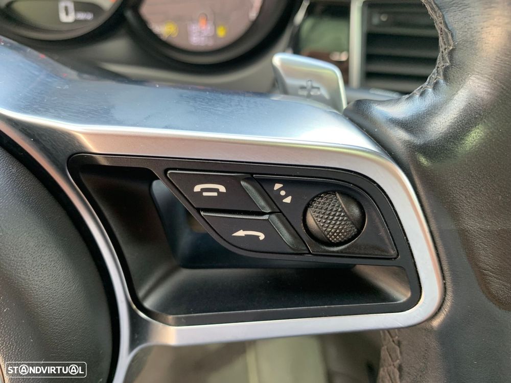 Porsche Macan S - 41