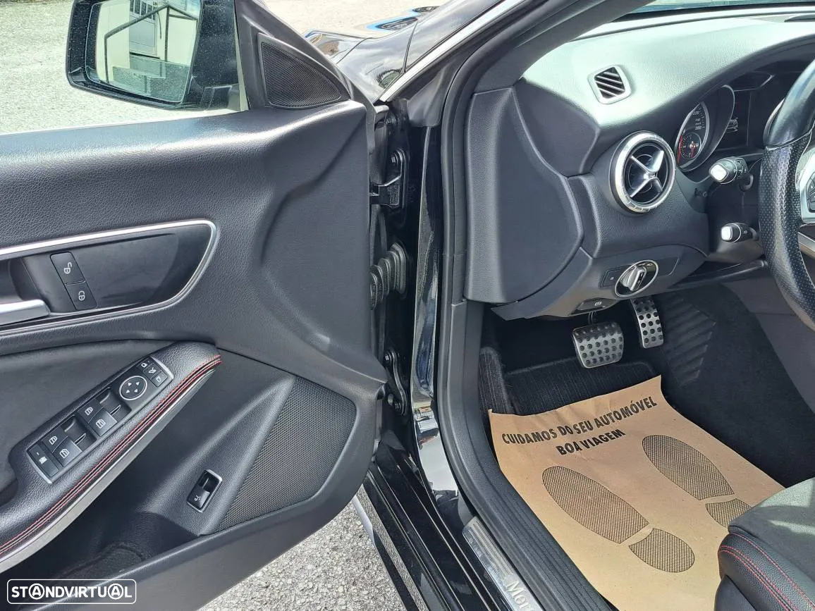 Mercedes-Benz CLA 220 d Shooting Brake AMG Line Aut. - 18