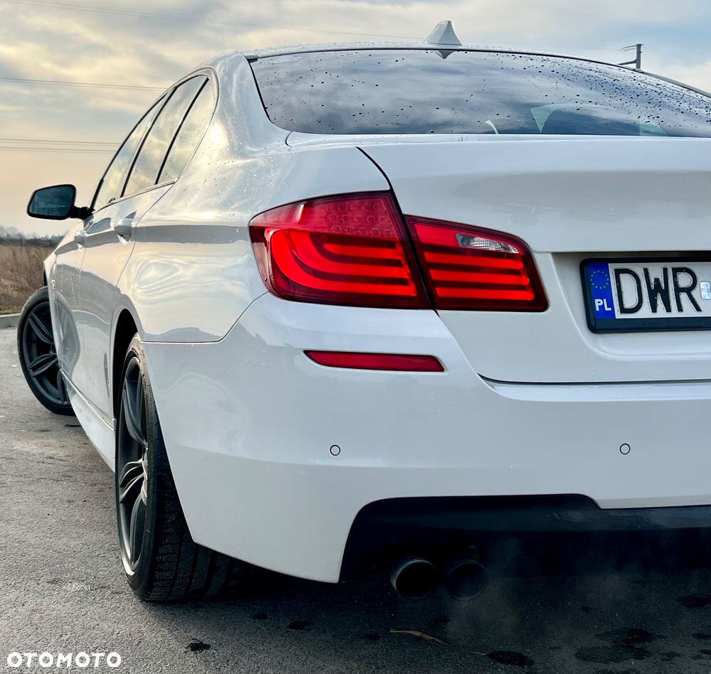 BMW Seria 5 528i xDrive - 5