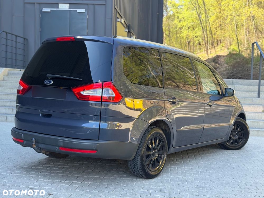 Ford Galaxy 2.0 TDCi Ambiente - 13