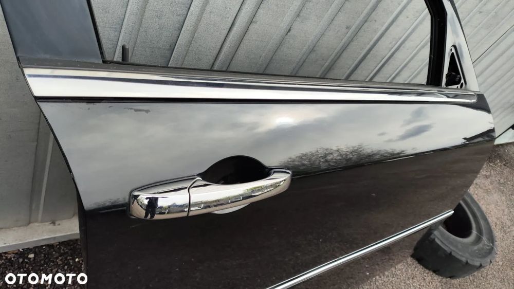 DRZWI PRAWY PRZÓD PRZEDNIE KOMPLETNE KLAMKA LISTWA KOLOR CZARNY PXR ORYGINALNY LAKIER CHRYSLER 300C EUROPA - 7