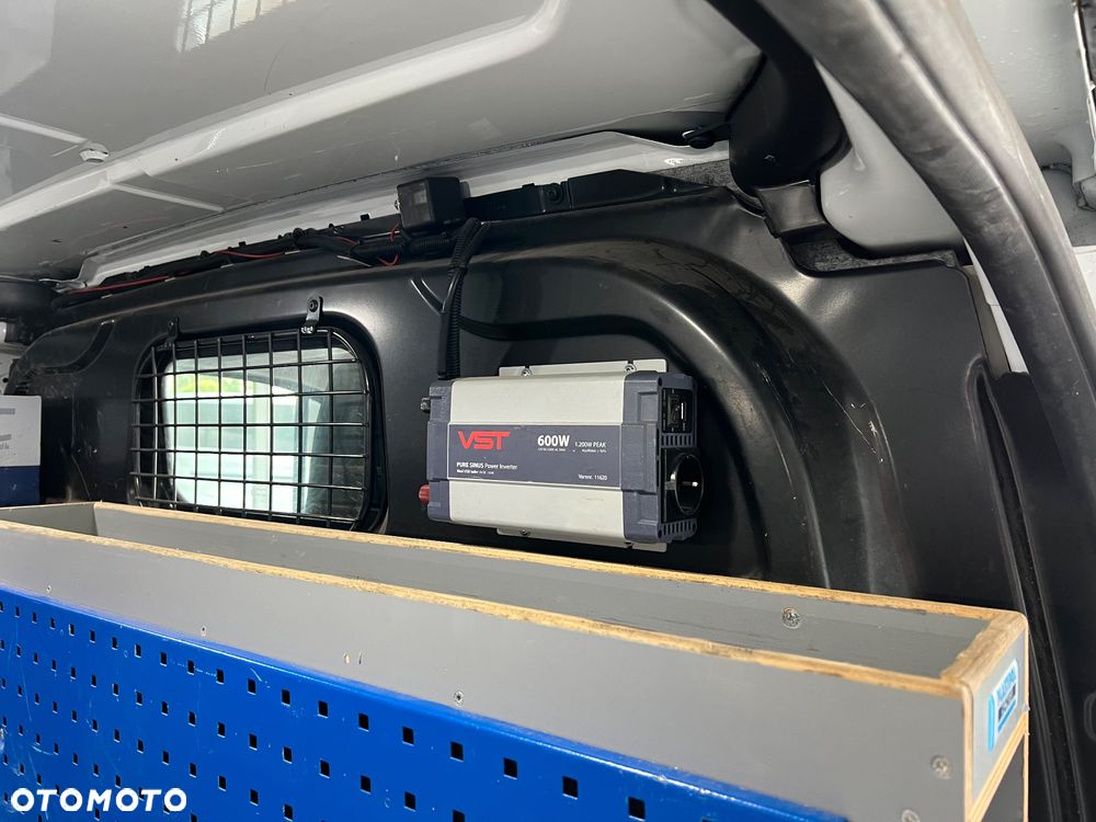 Ford Transit Custom - 19