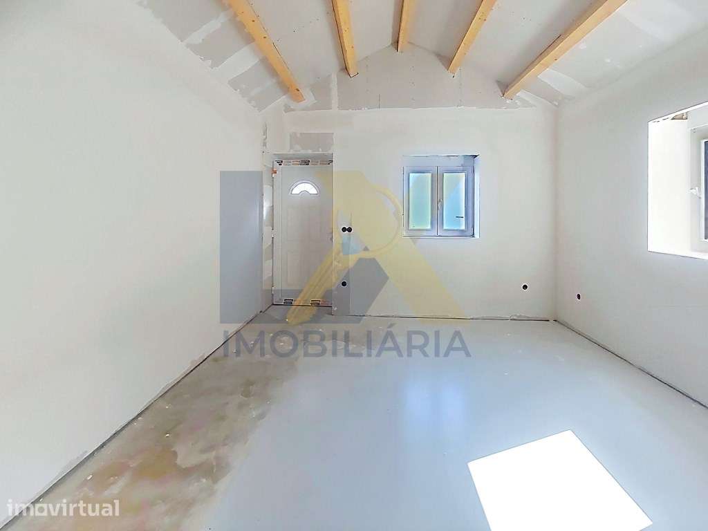 T1 totalmente remodelada no centro de Ilhavo!! - Grande imagem: 2/16