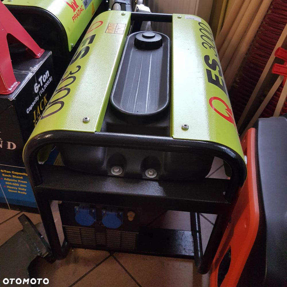 Agregat prądotwórczy 2,9 KW 230V - 4