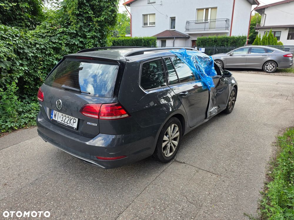 Volkswagen Golf 1.5 TSI BMT Comfortline - 3