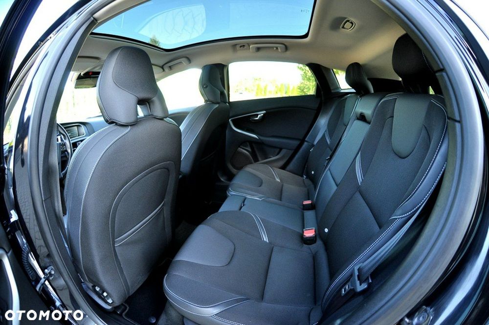 Volvo V40 D3 Kinetic - 10