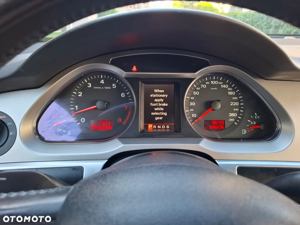 Audi A6 Avant 3.2 FSI Quattro Tiptronic - 9