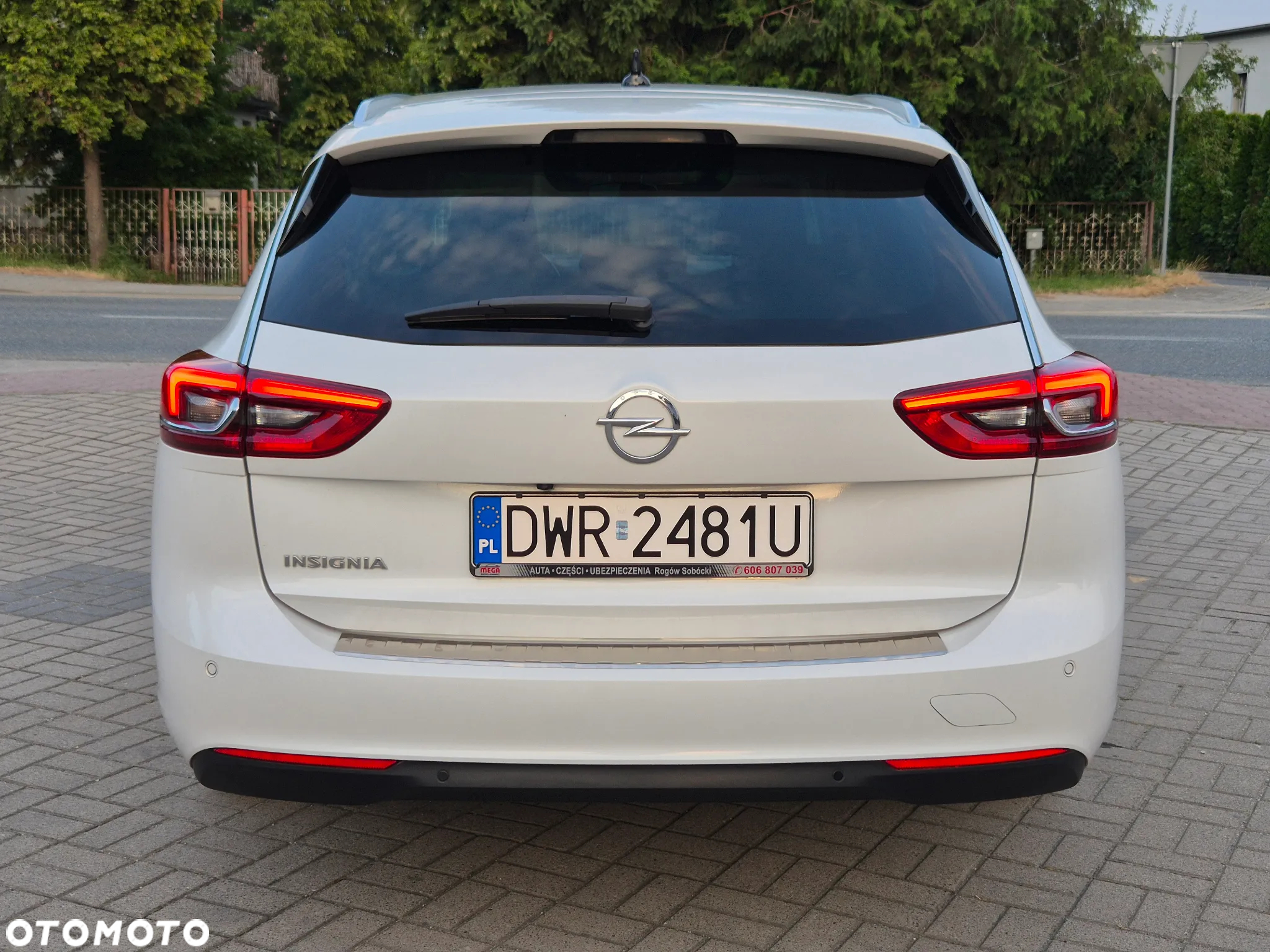 Opel Insignia 1.6 CDTI Elite S&S - 8